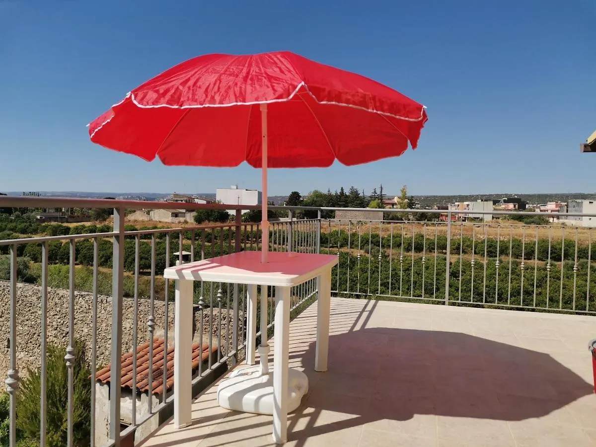 Villa Sole - Finaiti - Appartamento Per Turisti Floridia