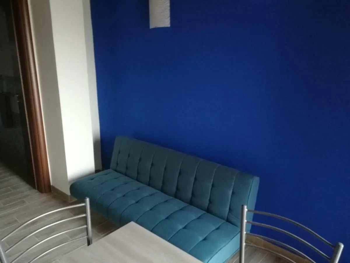 Villa Sole - Finaiti - Appartamento Per Turisti Floridia